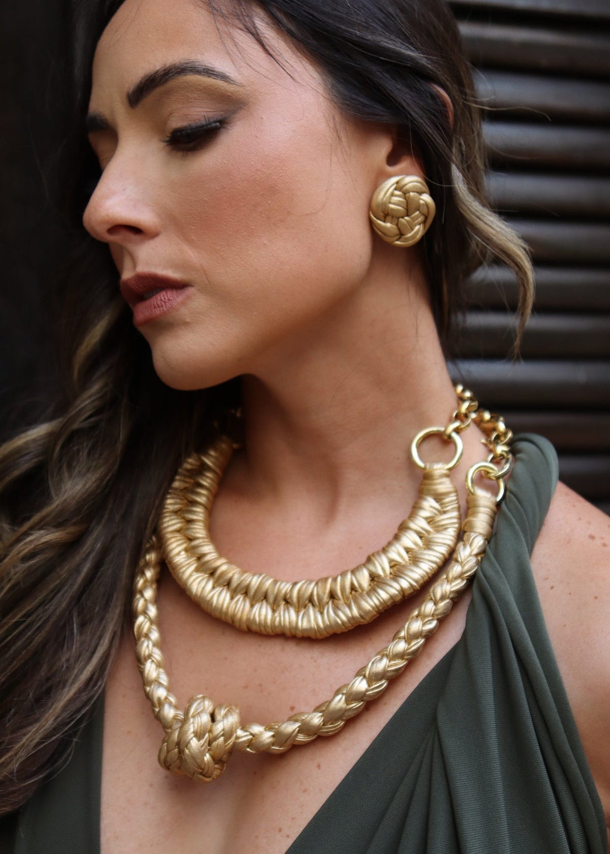 Knot Golden Necklace