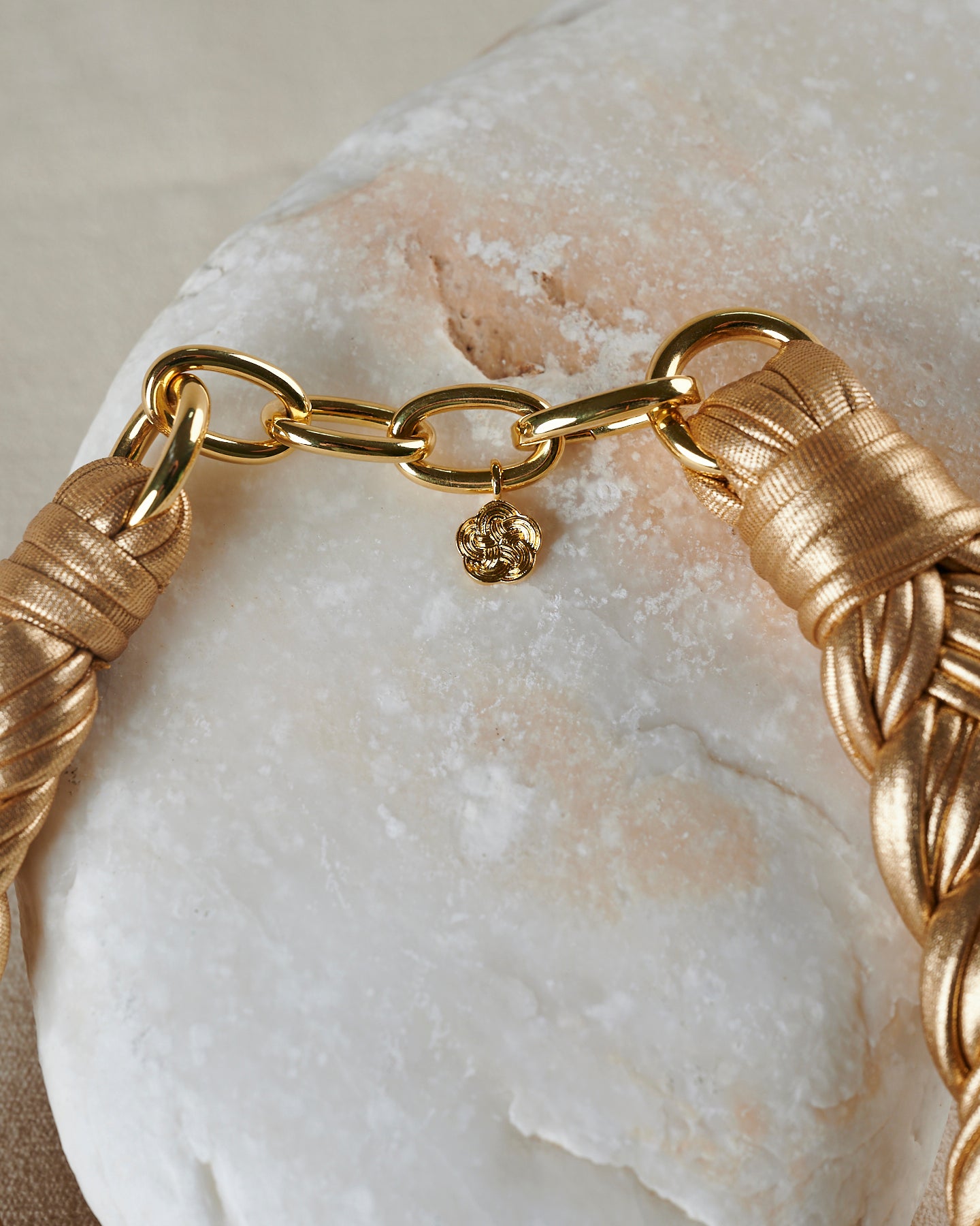 Gloria Golden Necklace