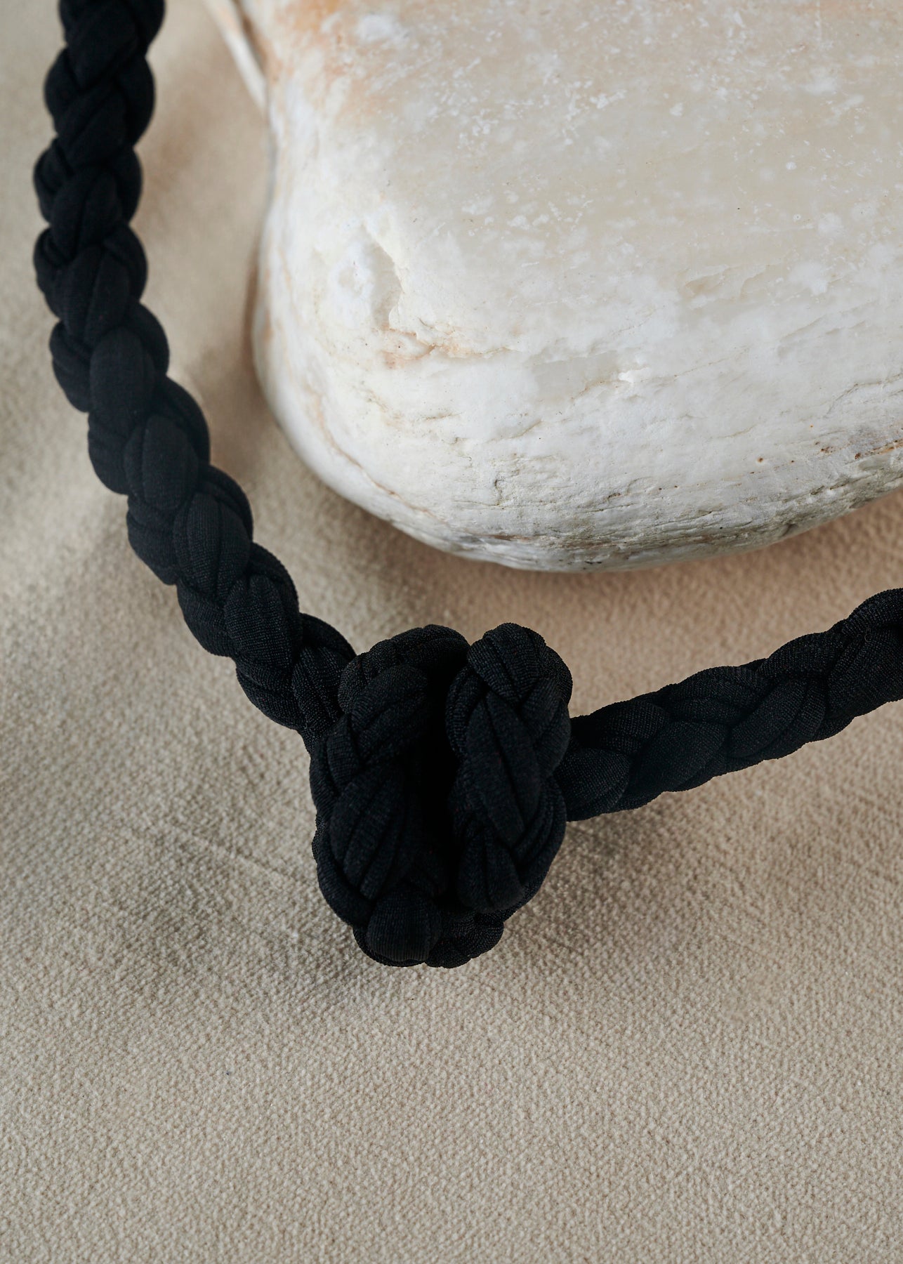 Knot Black Necklace