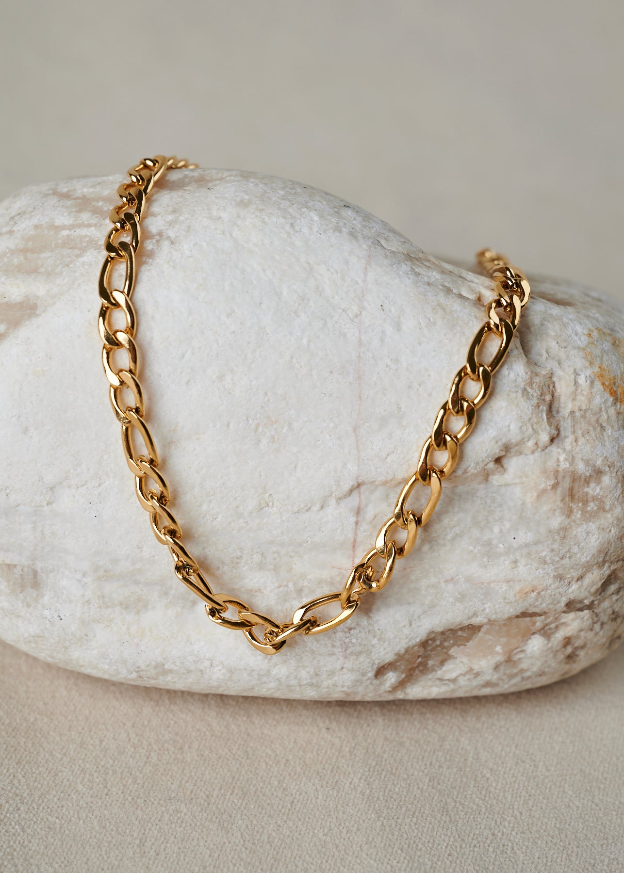 Necklaces & Chains