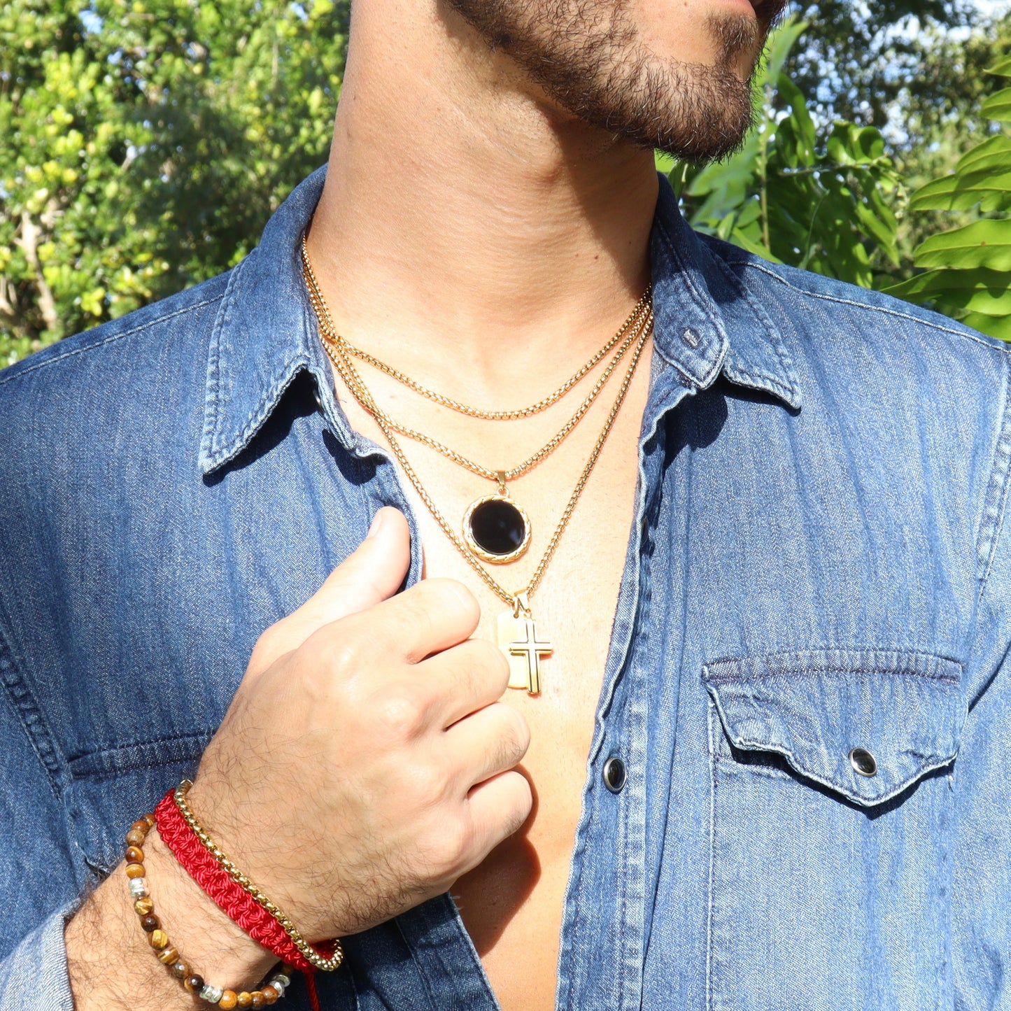 Black Onix Coin Pendant | 18K Gold Plated